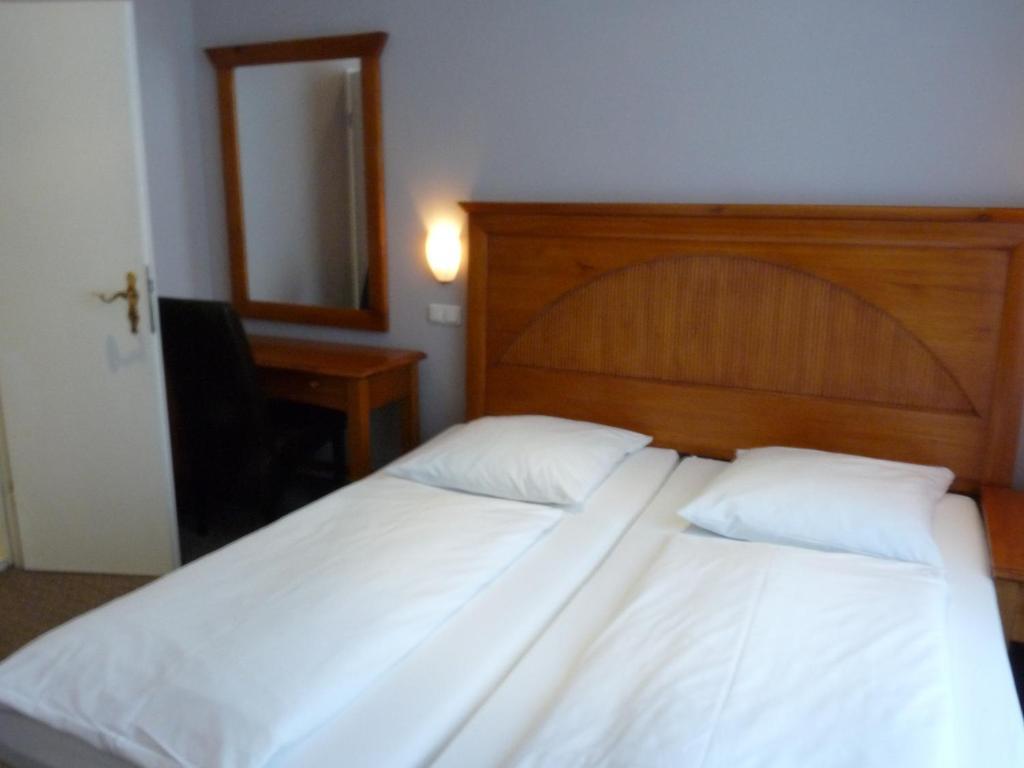 Hotel 66 Hamburg Bagian luar foto
